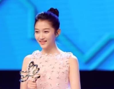 最新爆料关晓彤姐姐,揭秘娱乐圈背后的故事